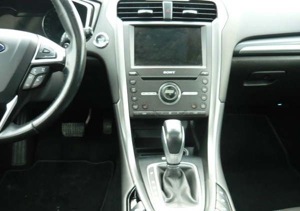Ford Mondeo cena 49900 przebieg: 241900, rok produkcji 2016 z Sulejów małe 379